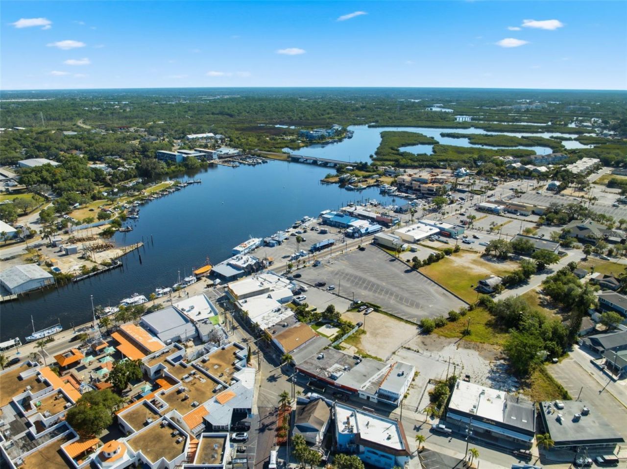 531 Athens Street, Tarpon Springs, FL 34689 Photo
