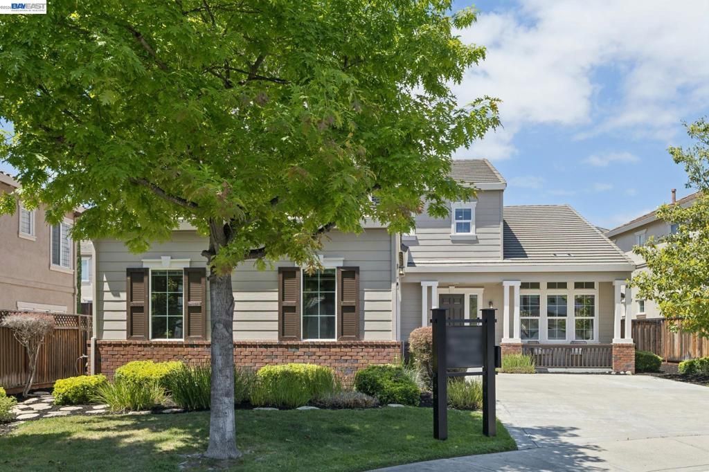 3609 Oakhurst Ct, Dublin, CA 94568 Main Photo