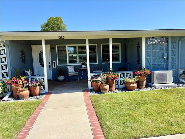 13820 Annandale Dr M1-42B, Seal Beach, CA 90740