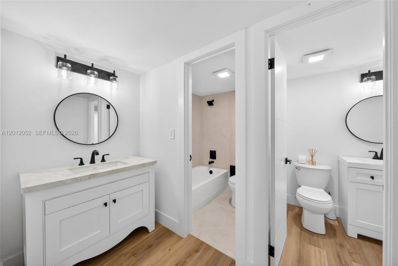 3401 N Country Club Dr, Unit 716, Aventura, FL 33180 Photo