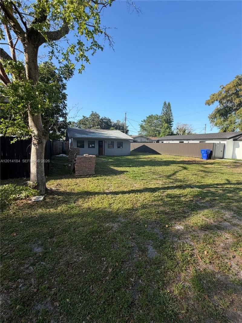 6123 Call St , Hollywood, FL 33024 Photo
