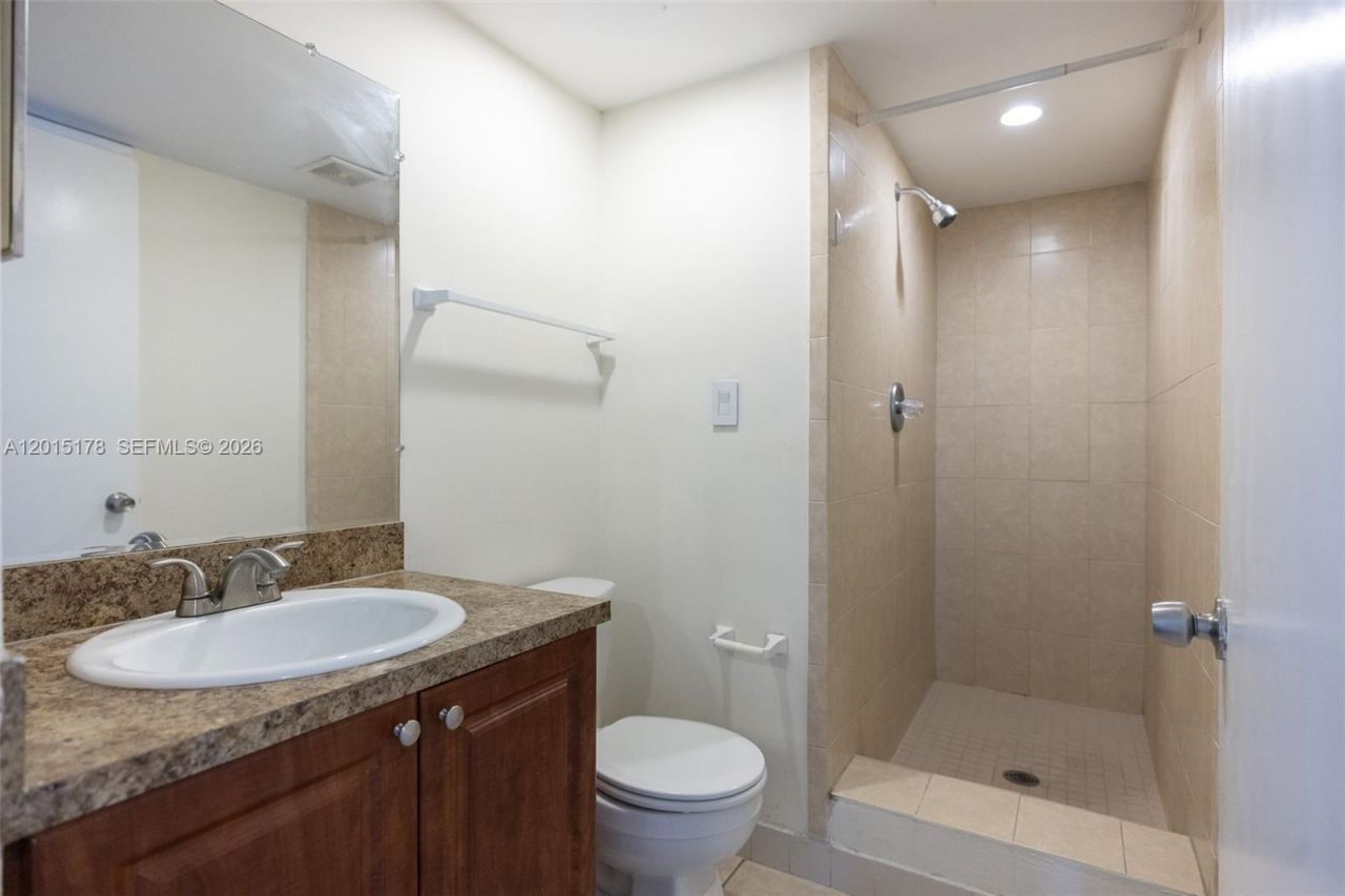9235 SW 8th St , Unit 403, Boca Raton, FL 33428 Photo