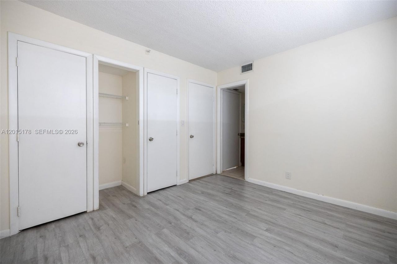 9235 SW 8th St , Unit 403, Boca Raton, FL 33428 Photo