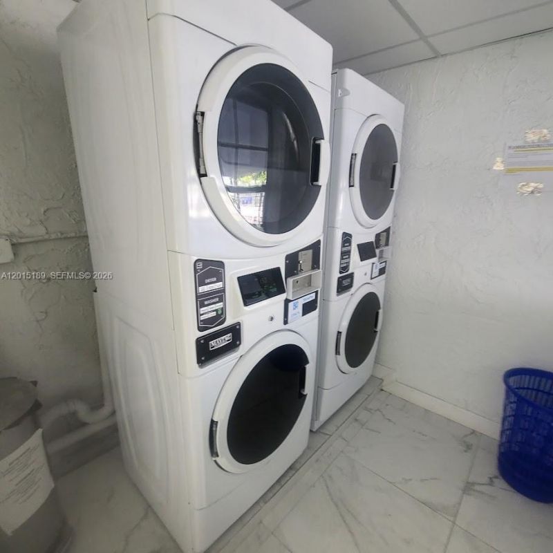 2500 SW 6th St , Unit 303, Miami, FL 33135 Photo