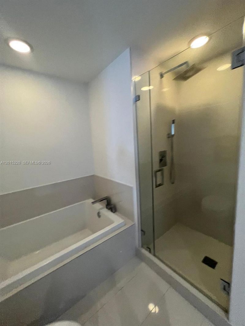 55 SW 9th St , Unit 3308, Miami, FL 33130 Photo