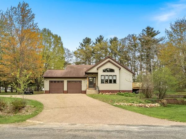 2418 Panorama Drive, Menomonie, WI 54751