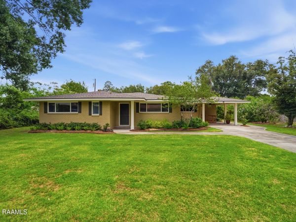 104 Donald Drive, Lafayette, LA 70503