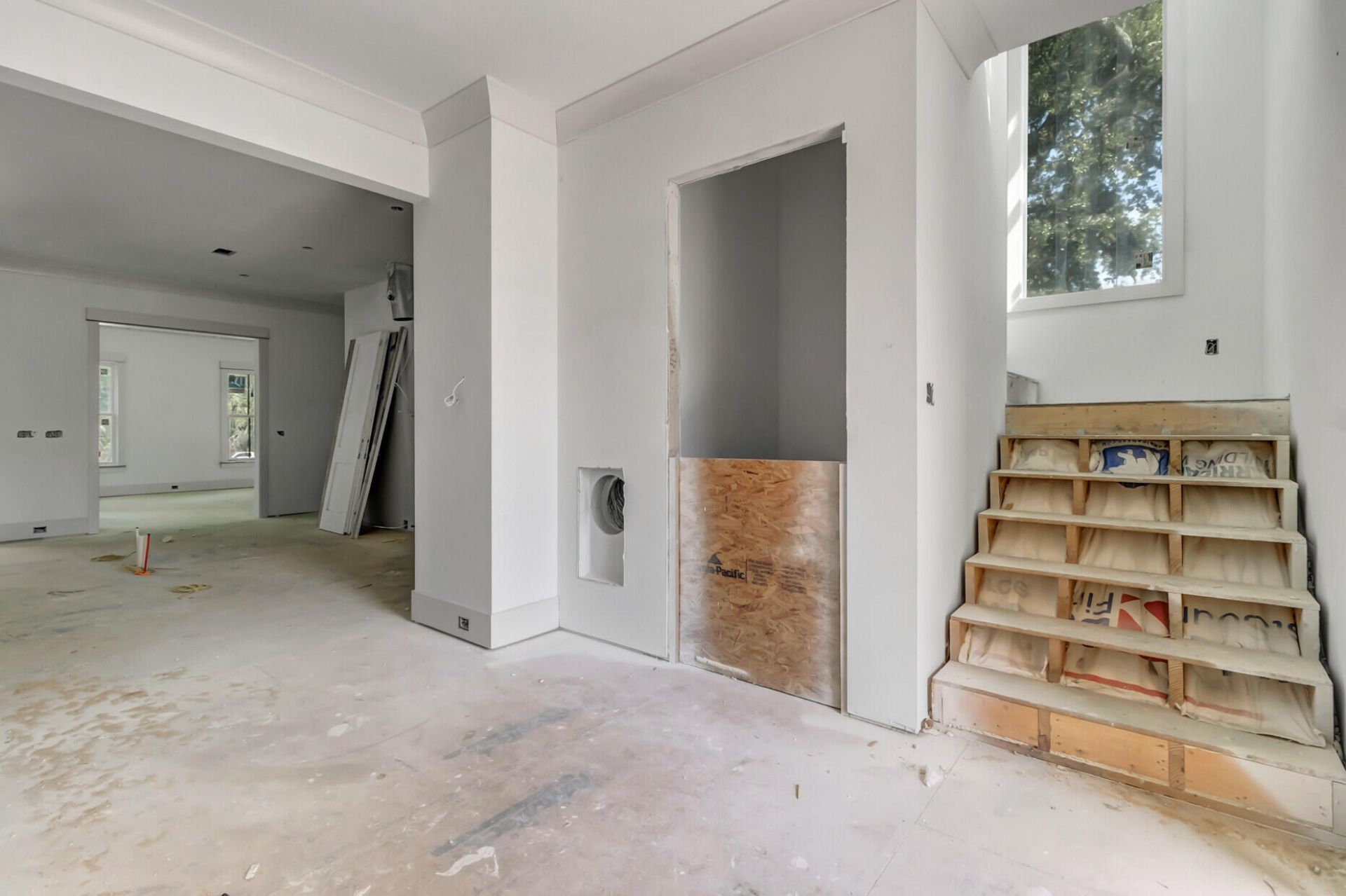 11 25th Avenue Photo 30