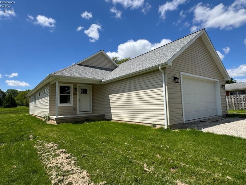 91 Elwood Street, Tiffin, OH 44883 Photo 2