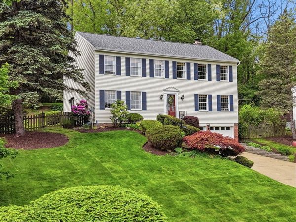 2328 Weston Dr, Pittsburgh, PA 15241