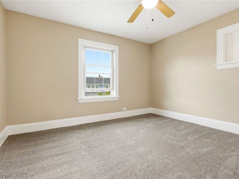 1521 Blossom Park Avenue, Lakewood, OH 44107 Photo 18