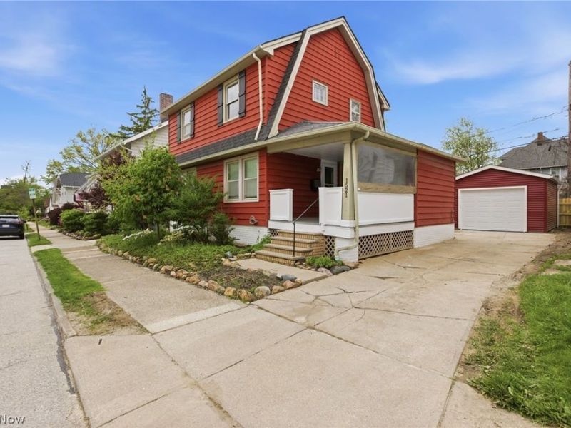 1521 Blossom Park Avenue, Lakewood, OH 44107 Photo 2