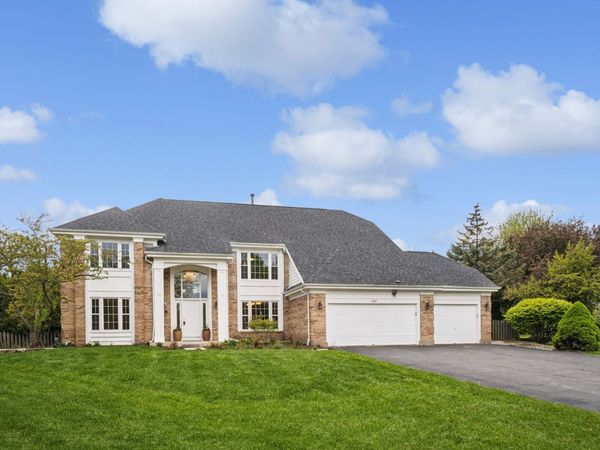 563 Dover Court, Buffalo Grove, IL 60089