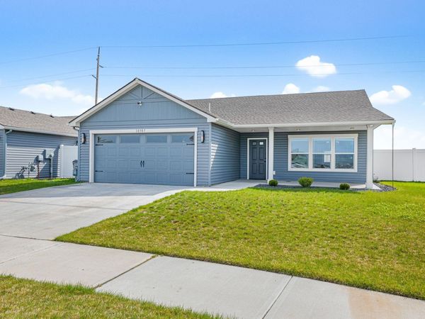 10307 W Salmonberry Rd, Cheney, WA 99004