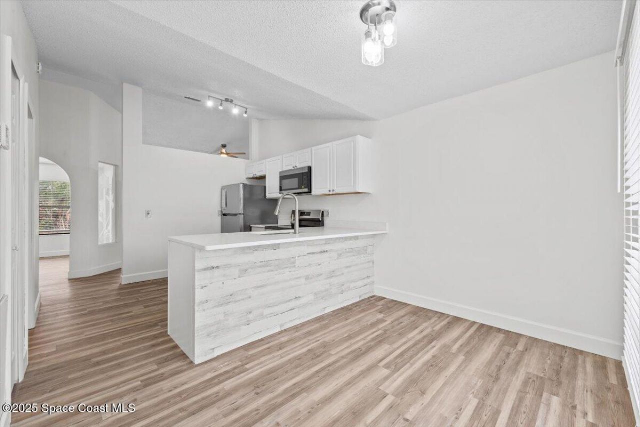 1051 Flower Street Nw, Palm Bay, FL 32907 Photo