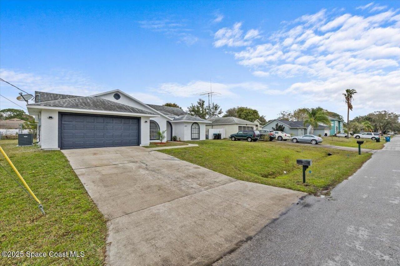 1051 Flower Street Nw, Palm Bay, FL 32907 Photo