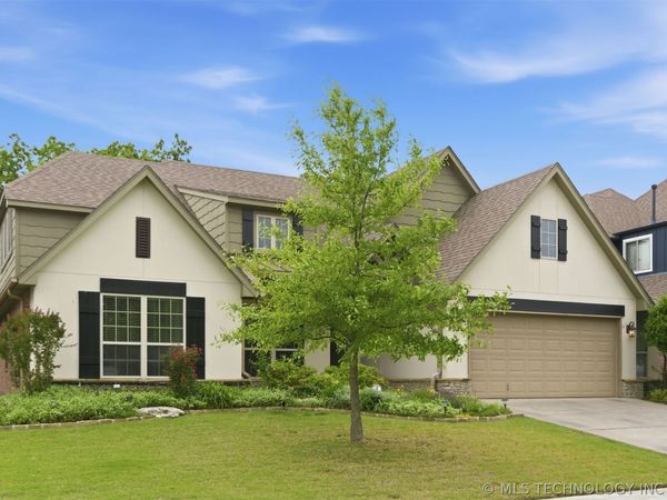 11008 S Sycamore Street , Jenks, OK 74037