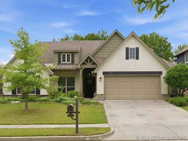 11008 S Sycamore Street, Jenks, OK 74037