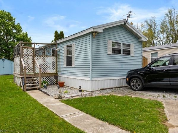 107 Township Road 810, Unit 11, West Salem, OH 44287