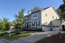 307 Brookridge Drive photo 4