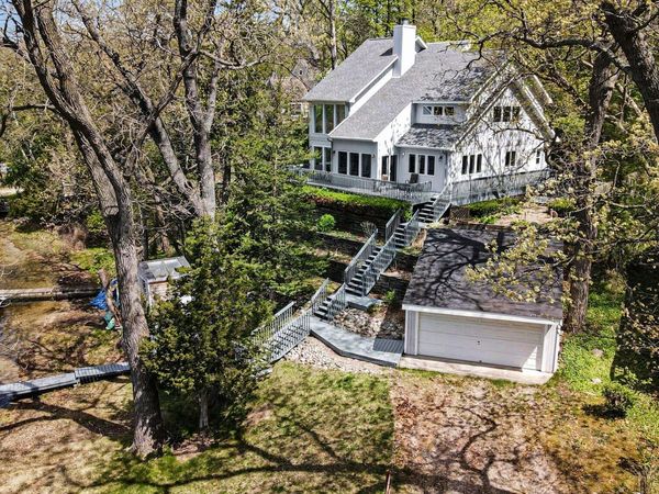 190 Island Lake Road, Chelsea, MI 48118