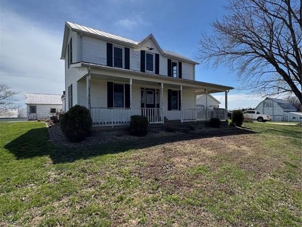 9094 Highway 100 , New Haven, MO 63068