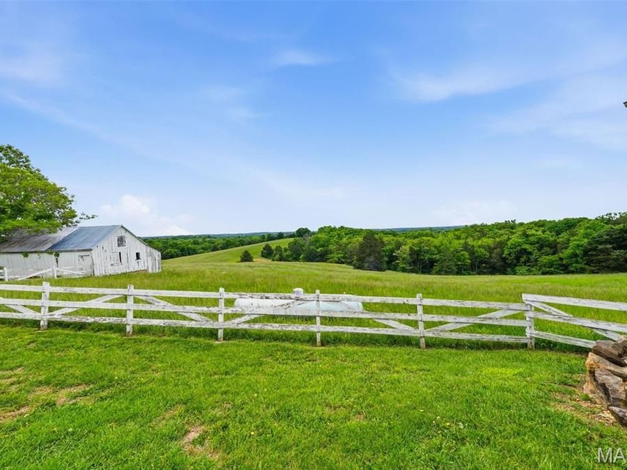 Property Image 94