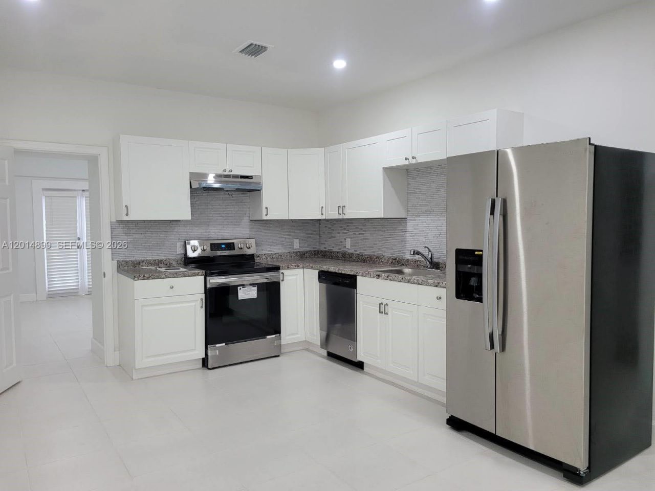 511 NW 62nd Ave, Miami, FL 33126 Photo