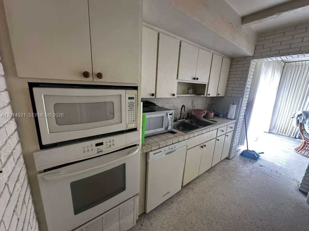 470 NE 45th St , Boca Raton, FL 33431 Photo
