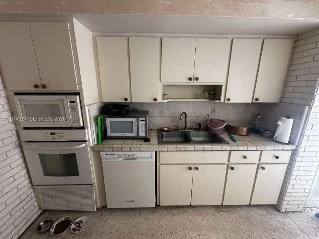 470 NE 45th St , Boca Raton, FL 33431 Photo