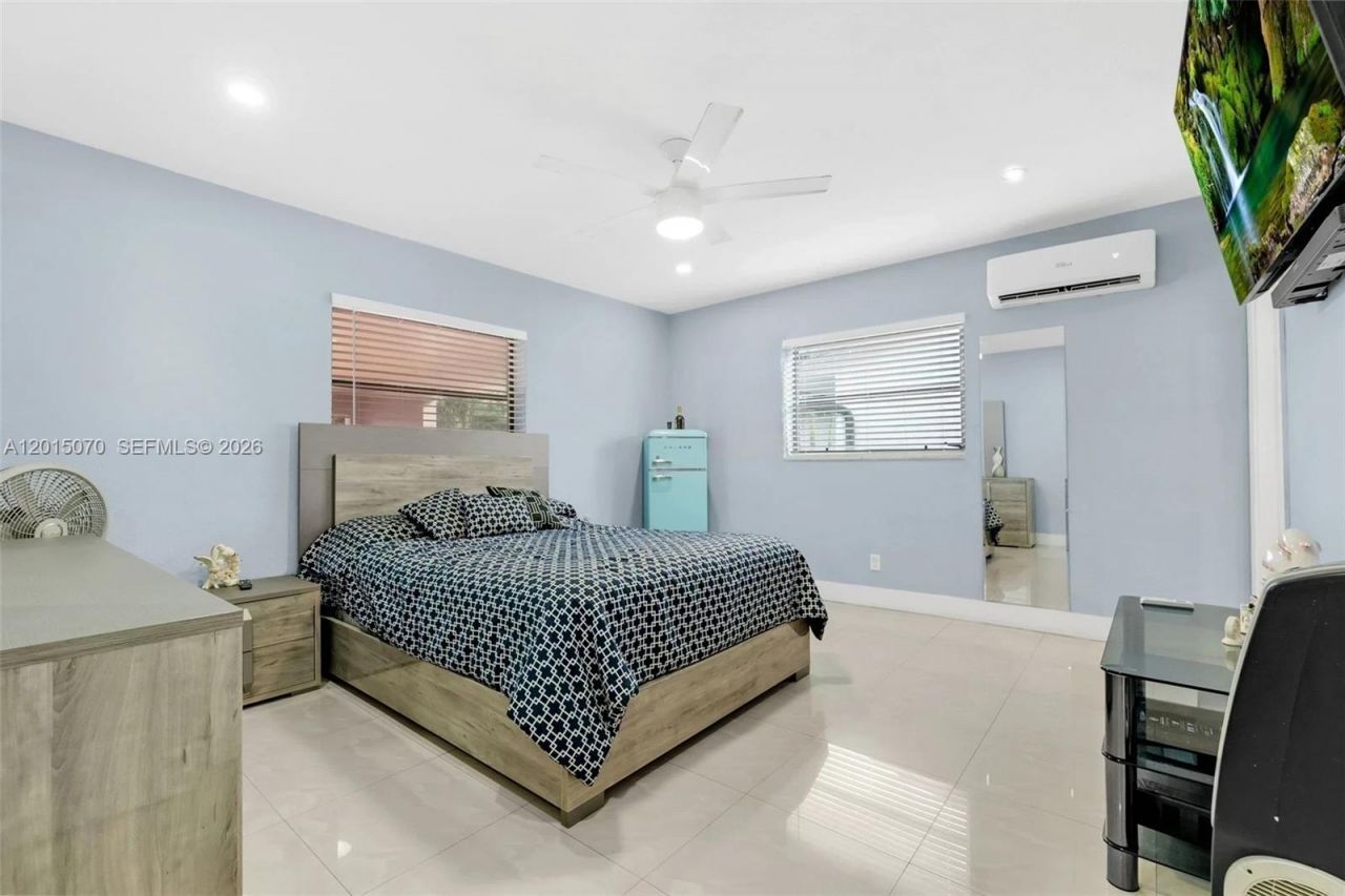 1820 N 27th Ave, Hollywood, FL 33020 Photo