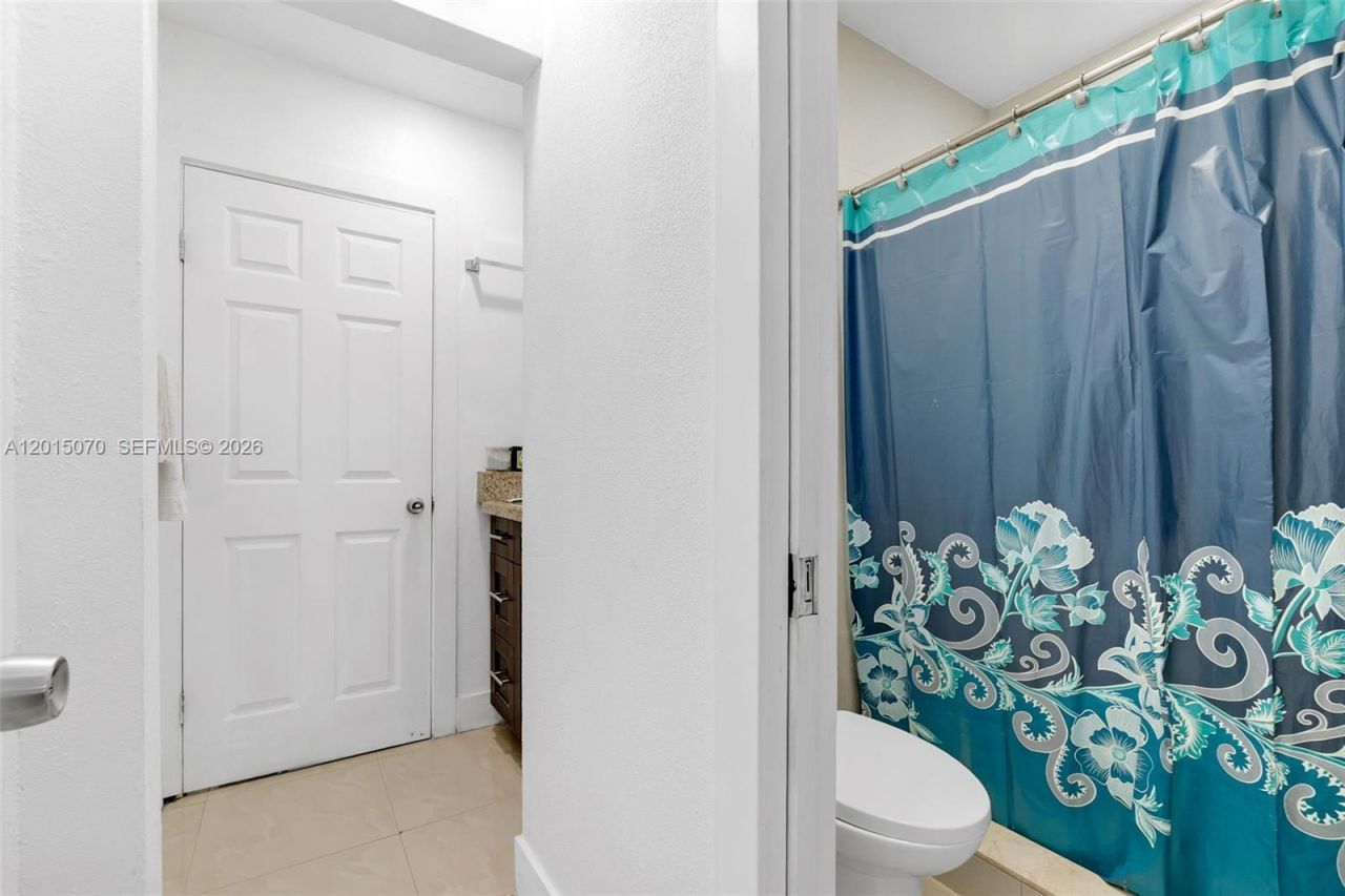 1820 N 27th Ave, Hollywood, FL 33020 Photo
