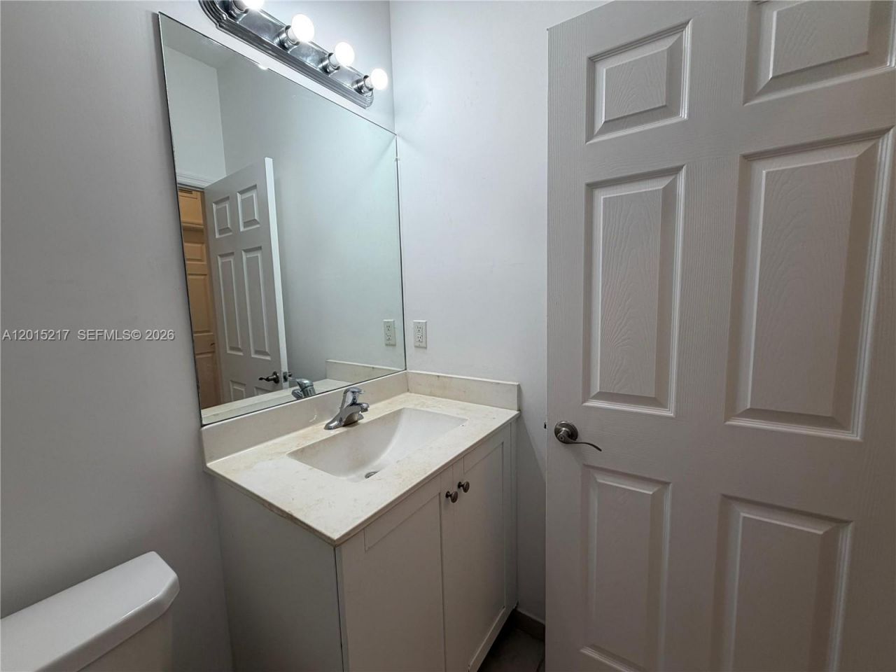 10606 W 33rd Way , Unit 10606, Hialeah, FL 33018 Photo