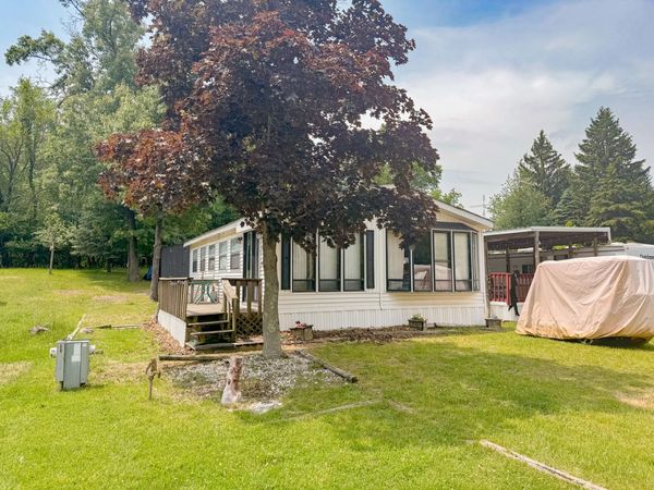 6/21 Woodhaven , Sublette, IL 61367