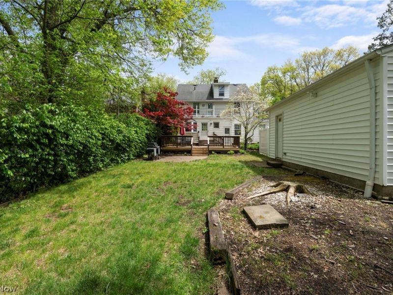 956 Englewood Road, Cleveland Heights, OH 44121 Photo 32