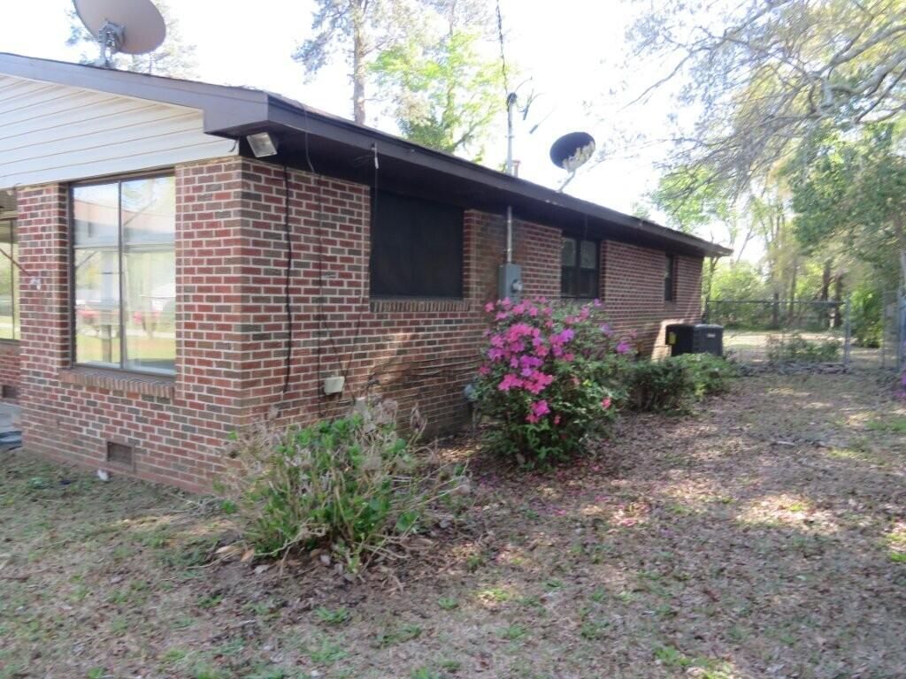 516 Rosewood Drive Photo 4