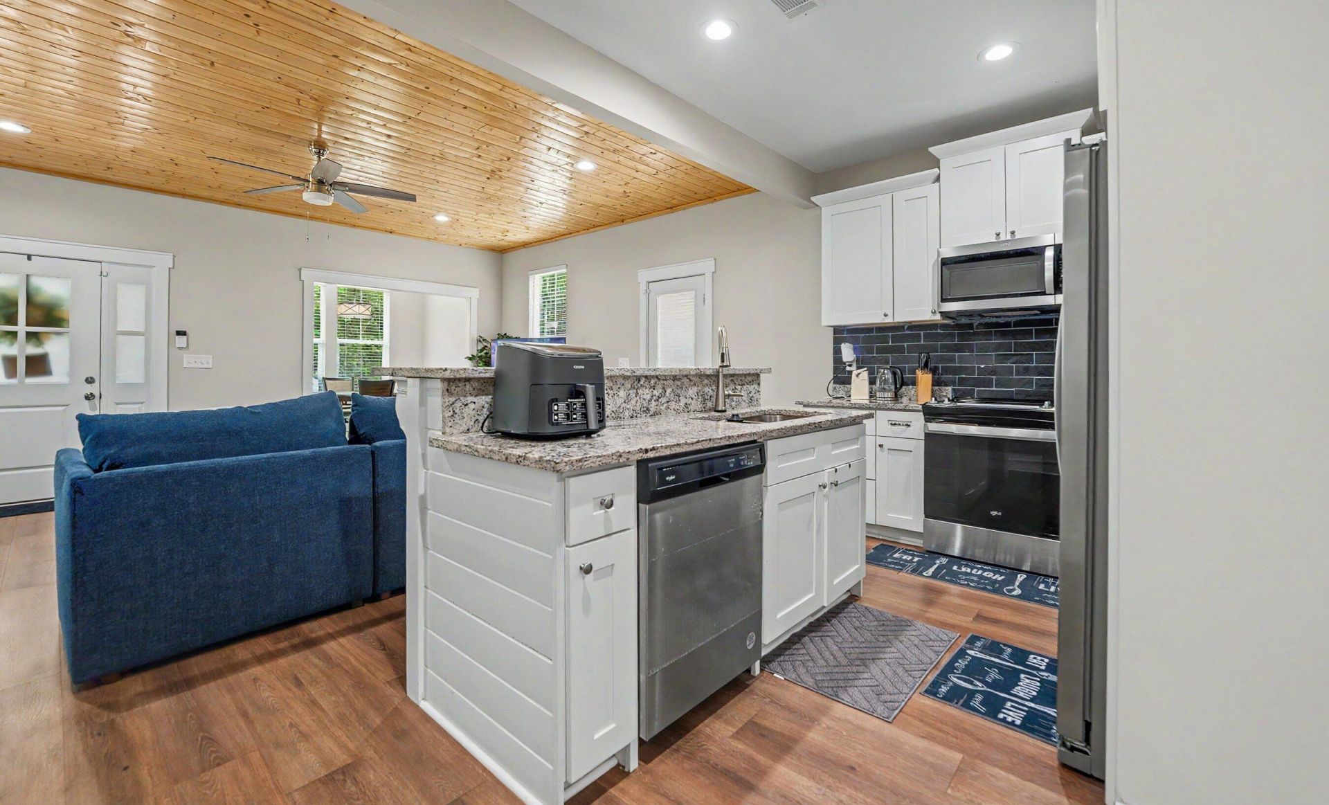 305 Capers Road Photo 15