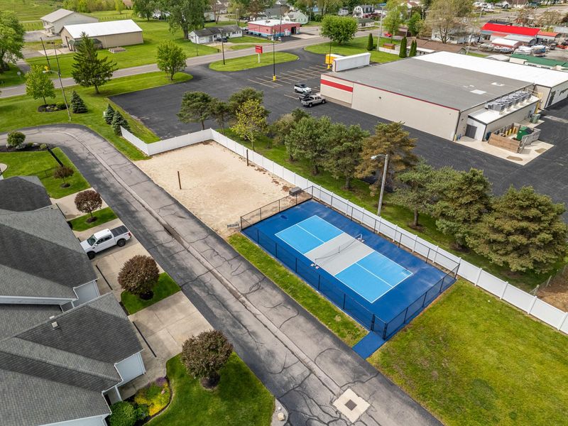 7424 Sir Francis Drake Avenue, Unit 9E, Russells Point, OH 43348 Photo 11