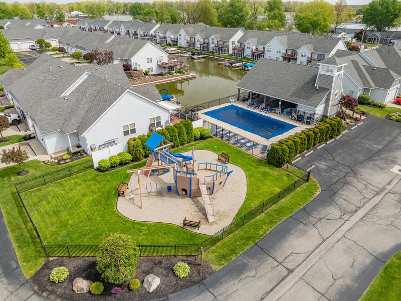 7424 Sir Francis Drake Avenue, Unit 9E, Russells Point, OH 43348 Photo 12