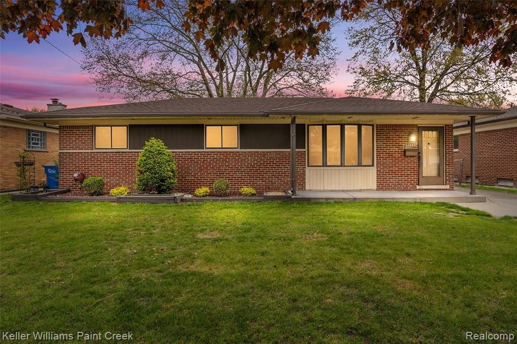 26642 Roan Avenue, Warren, MI 48089 Main Photo