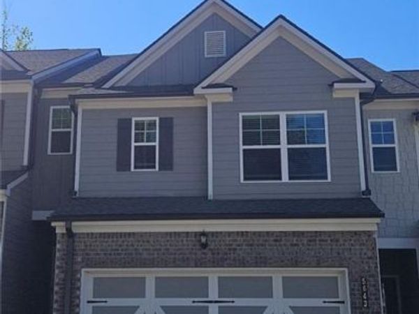 5629 Overview Drive, Flowery Branch, GA 30542