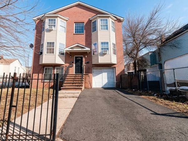 289 S 7Th St, Newark, NJ 07103
