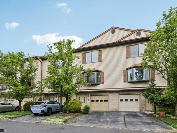 201 Watchung Ave, Bloomfield, NJ 07003