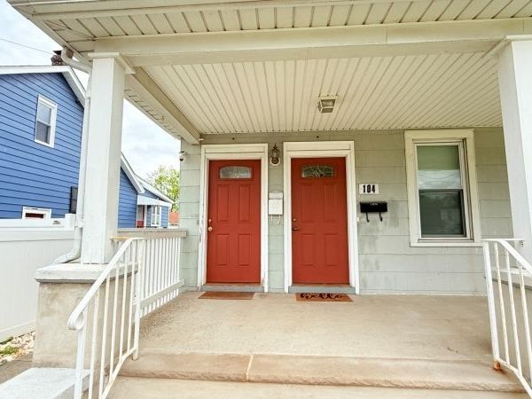 104 Thompson St, Raritan, NJ 08869
