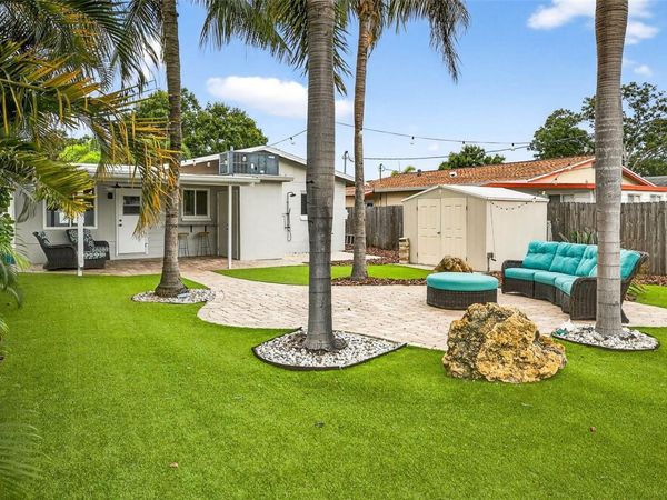 5519 COMMONWEALTH AVENUE N, ST PETERSBURG, FL 33703