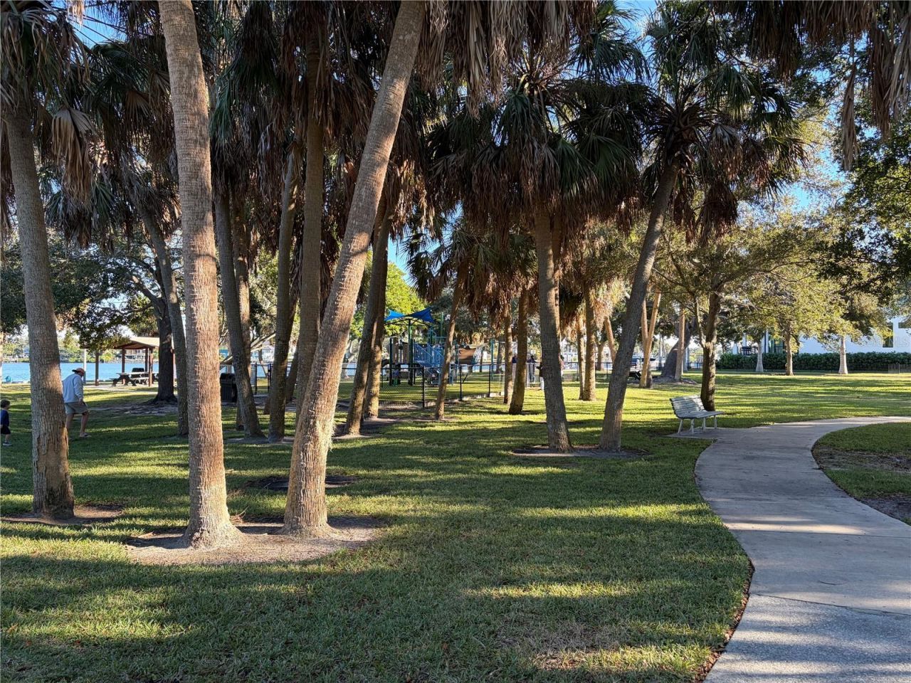 5519 Commonwealth Avenue N, Saint Petersburg, FL 33703 Photo