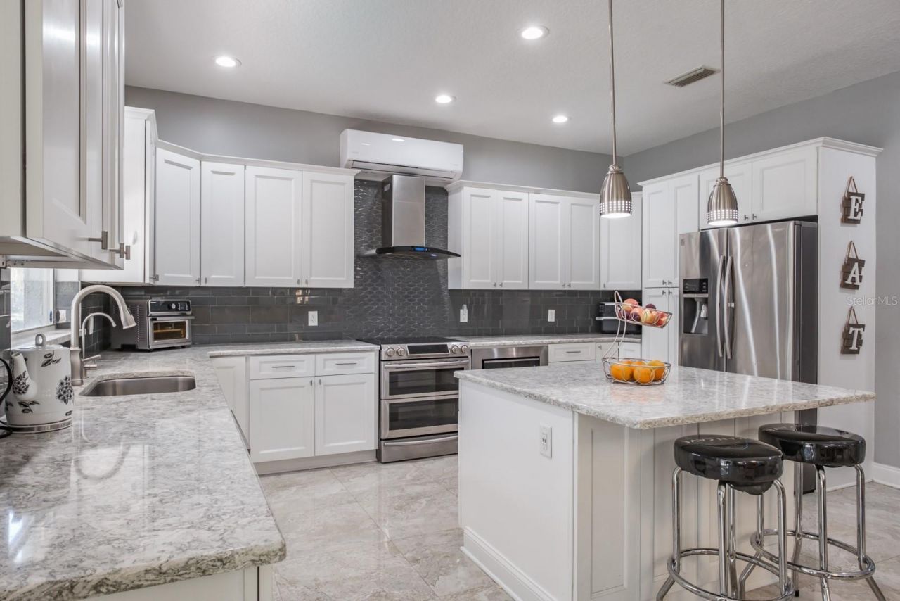 4037 Auston Way , Palm Harbor, FL 34685 Photo