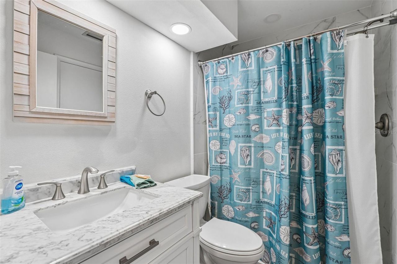 6085 Bahia Del Mar Boulevard, Unit 204, Saint Petersburg, FL 33715 Photo