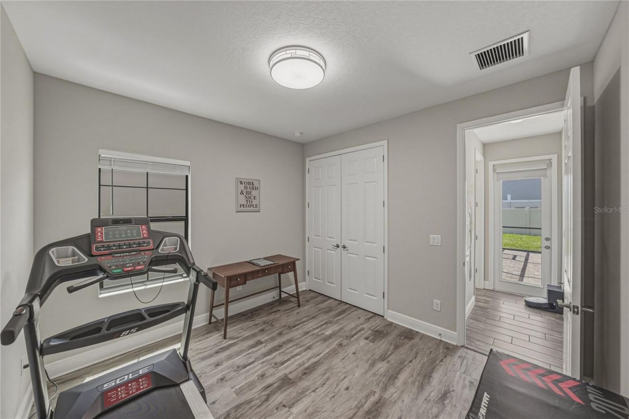 14633 Red Castle Avenue, Lithia, FL 33547 Photo