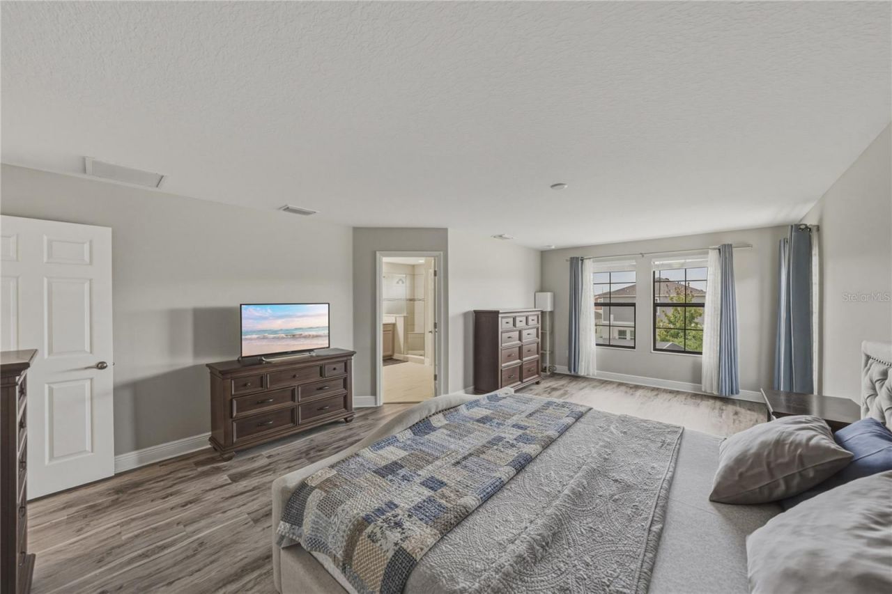 14633 Red Castle Avenue, Lithia, FL 33547 Photo
